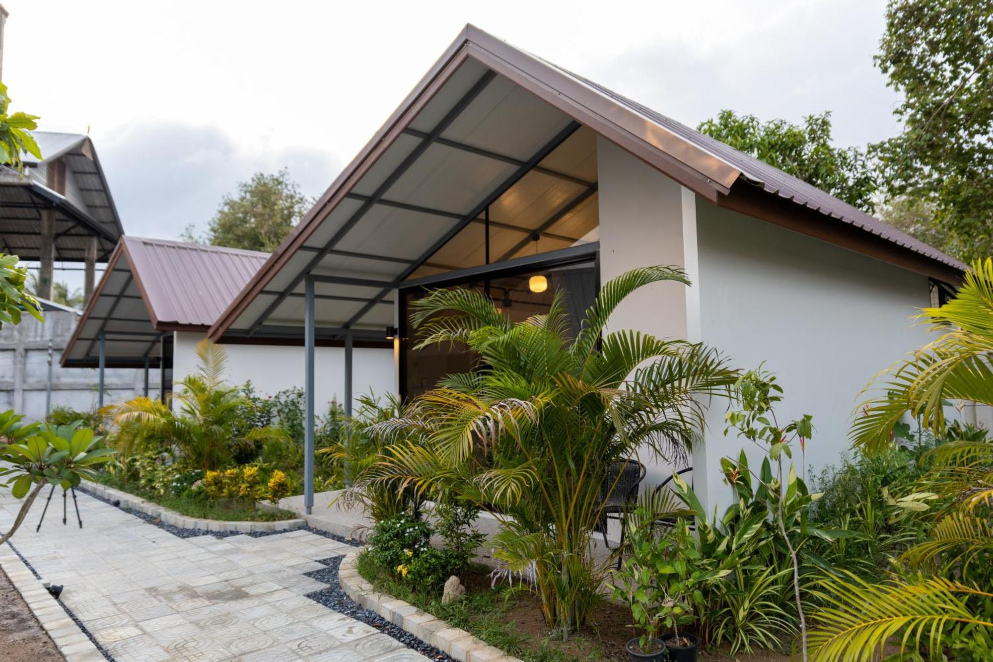 Ferienwohnung Rapina House Mai Khao Exterior foto